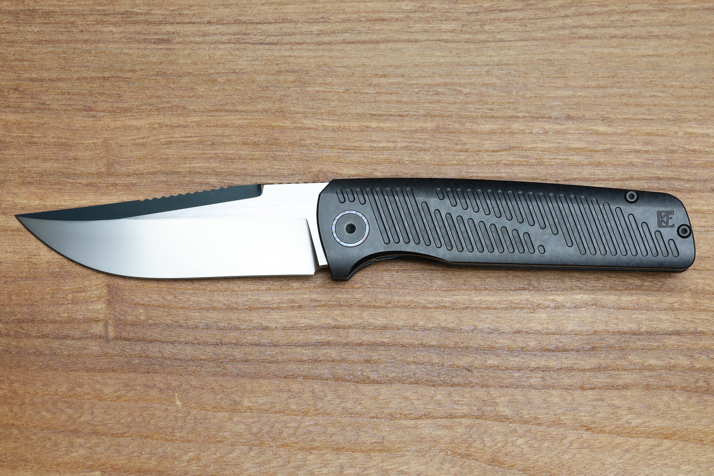 CUSTOM KNIFE FACTORY YETI GNOME 2.0 CRYSTAL TITANIUM & M398