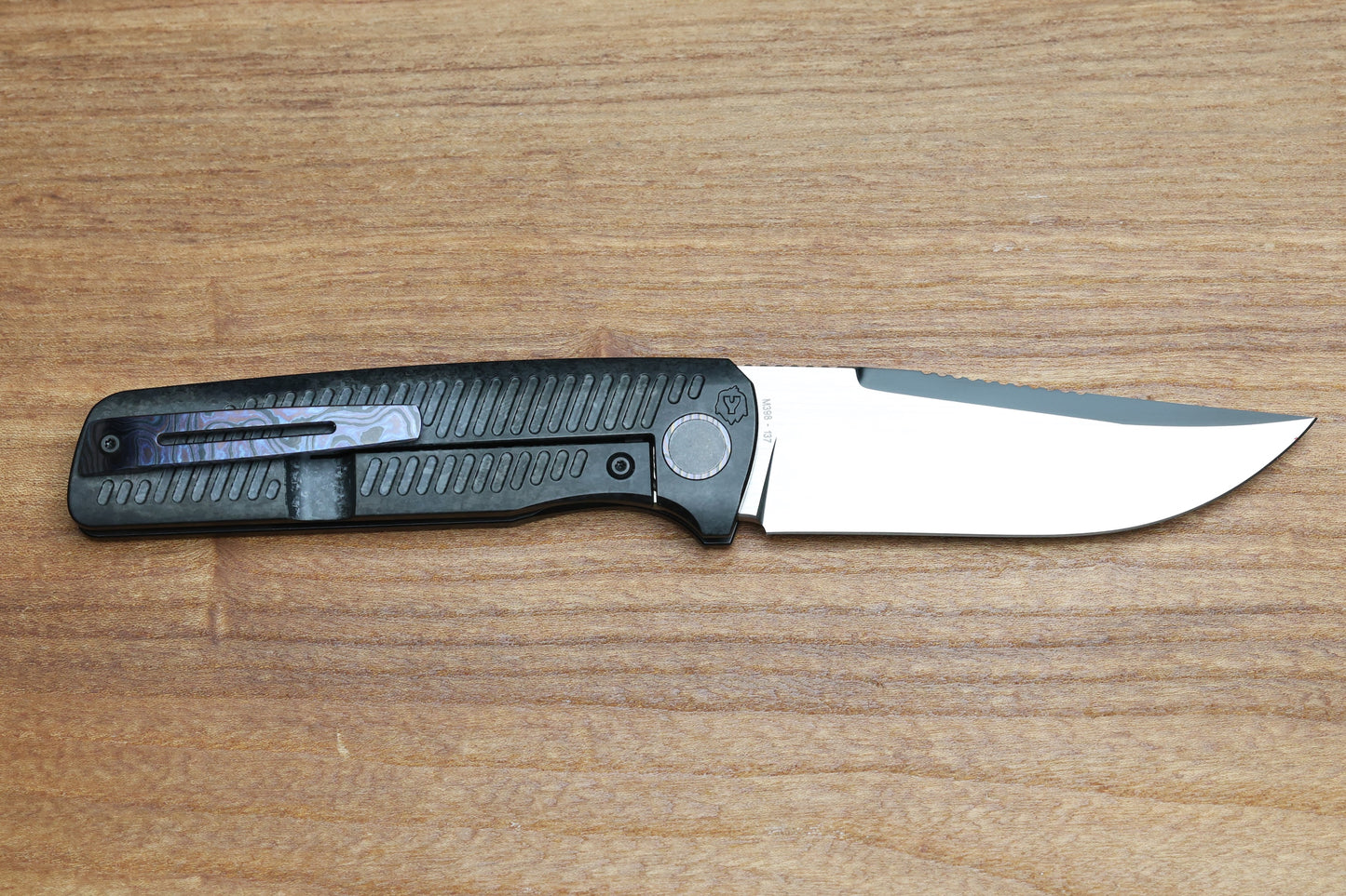 CUSTOM KNIFE FACTORY YETI GNOME 2.0 CRYSTAL TITANIUM & M398