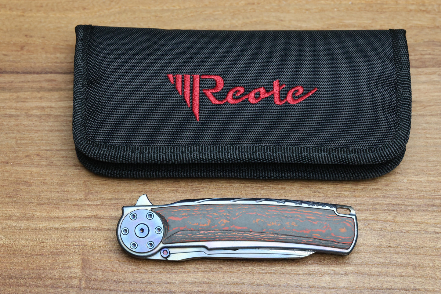 REATE KNIVES JACK 2.0 INTEGRAL RED FAT CARBON INLAY WITH DAMASTEEL BLADE