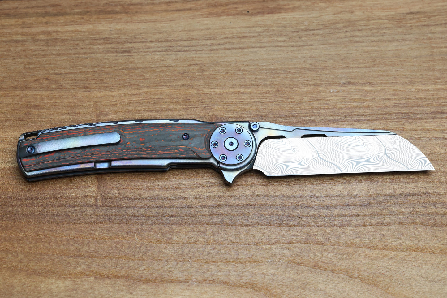 REATE KNIVES JACK 2.0 INTEGRAL RED FAT CARBON INLAY WITH DAMASTEEL BLADE