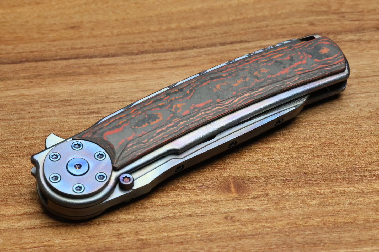 REATE KNIVES JACK 2.0 INTEGRAL RED FAT CARBON INLAY WITH DAMASTEEL BLADE