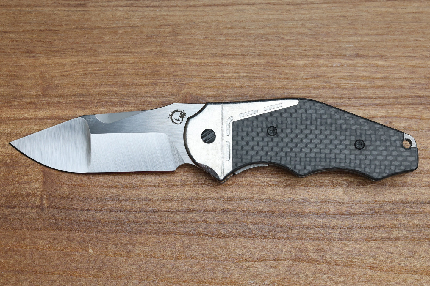 YAN's GTC CABOT CARBON FIBER CRYSTALIZED TITANIUM HANDLE S90V BLADE