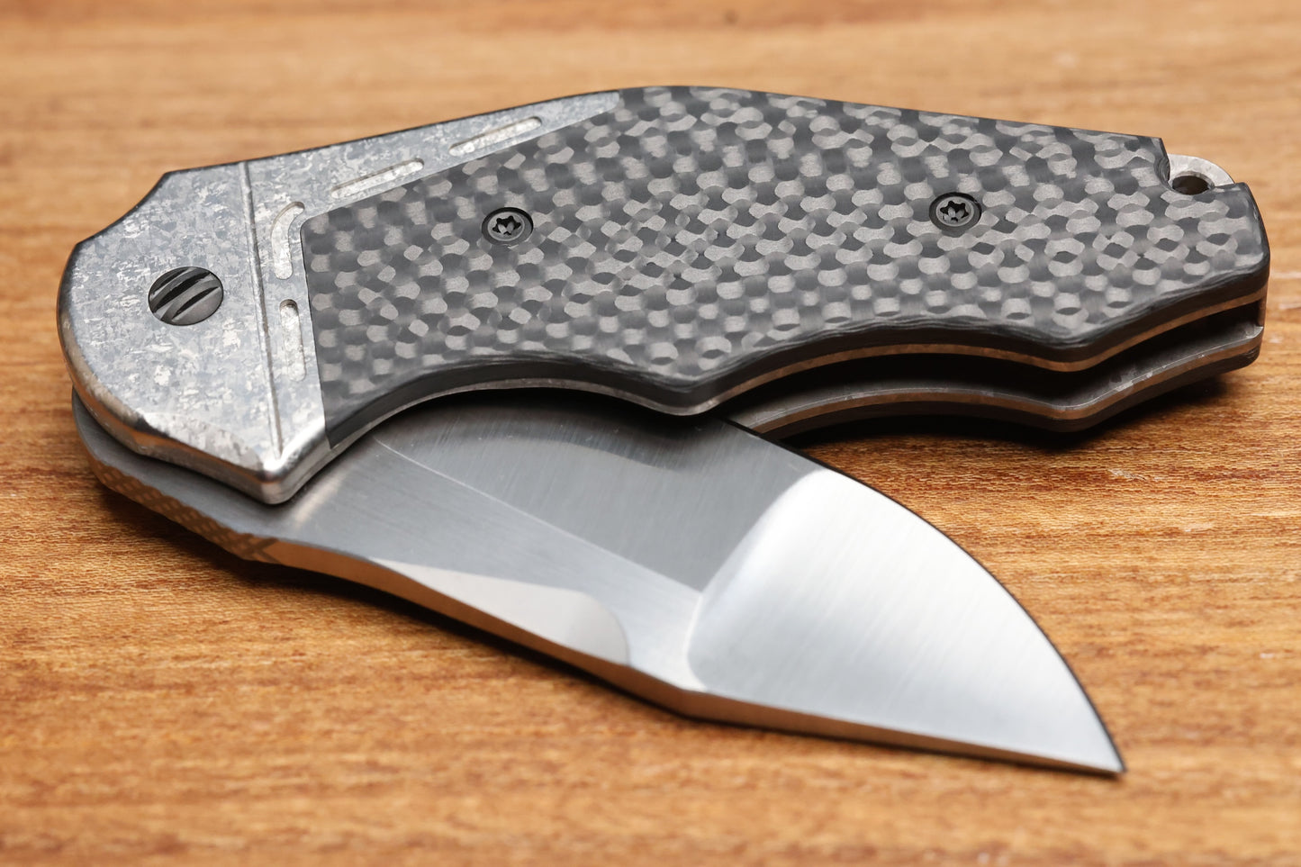 YAN's GTC CABOT CARBON FIBER CRYSTALIZED TITANIUM HANDLE S90V BLADE