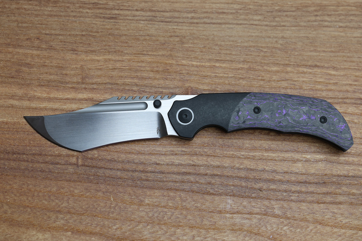 MERRIKEN KNIVES MINI ULTIMATUM - HAND RUB MAGNACUT BLADE GRIND NO. 2 - PURPLE TECHNOCARBO/BLACK PVD TITANIUM