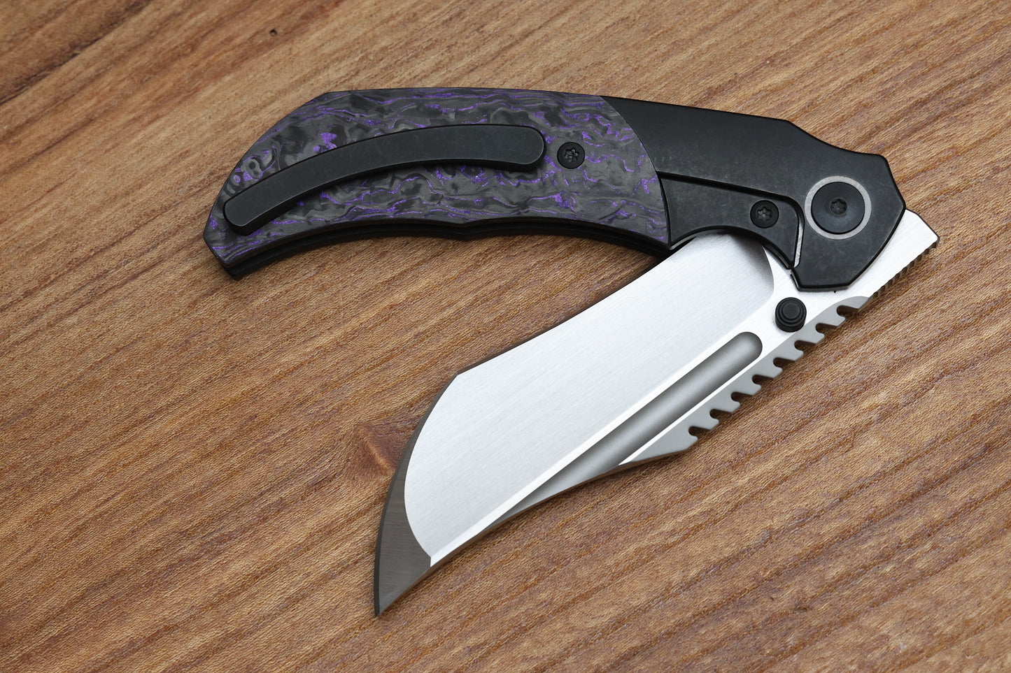 MERRIKEN KNIVES MINI ULTIMATUM - HAND RUB MAGNACUT BLADE GRIND NO. 2 - PURPLE TECHNOCARBO/BLACK PVD TITANIUM