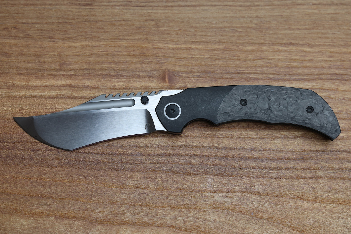 MERRIKEN KNIVES MINI ULTIMATUM - HAND RUB MAGNACUT BLADE GRIND NO. 2 - BLACK TECHNOCARBO/BLACK PVD TITANIUM