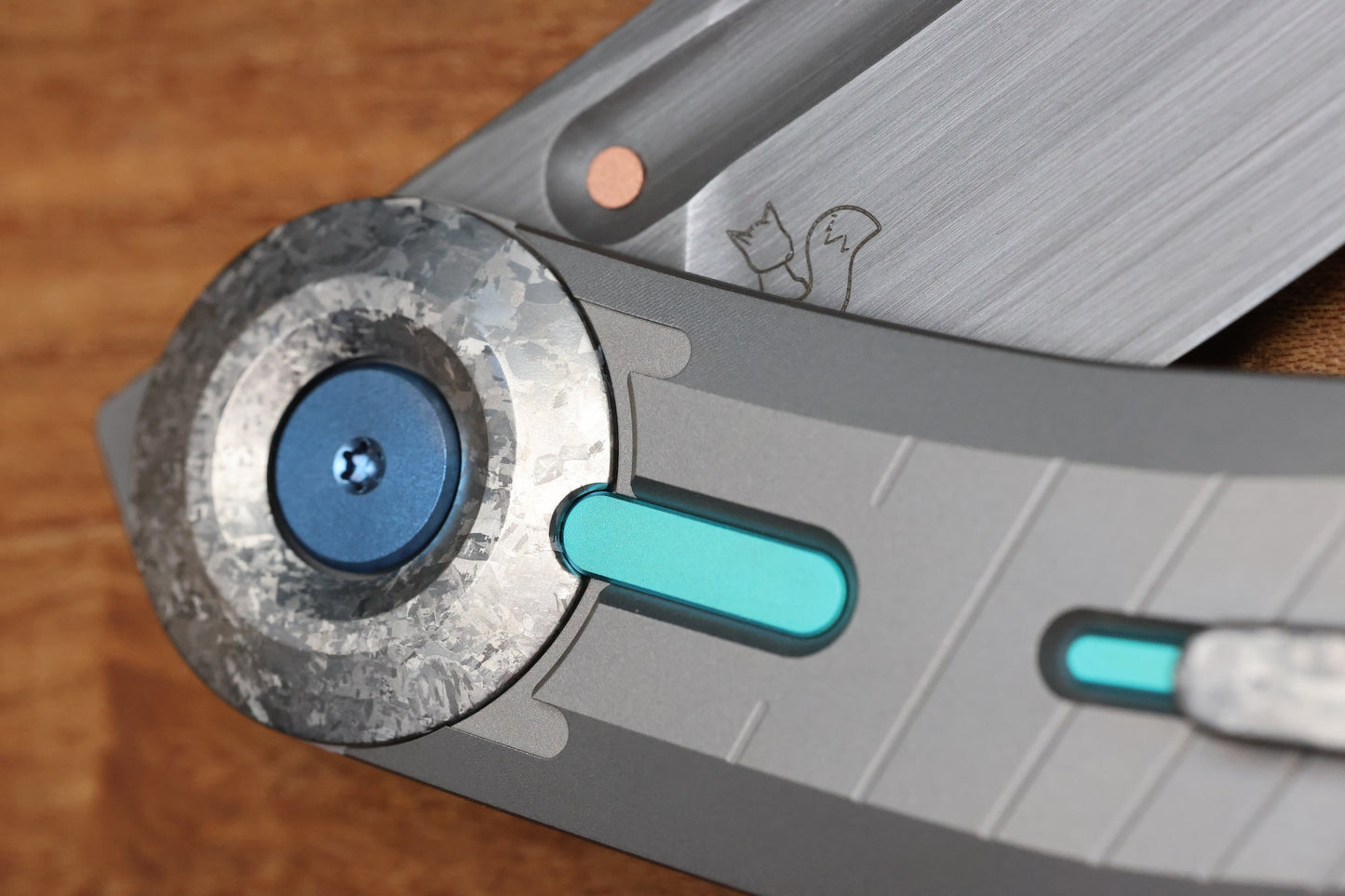 REATE KNIVES VULPEX VK-CLU MILLED CYAN BLUE ACCENT HAND RUBBED ACID WASHED ELMAX