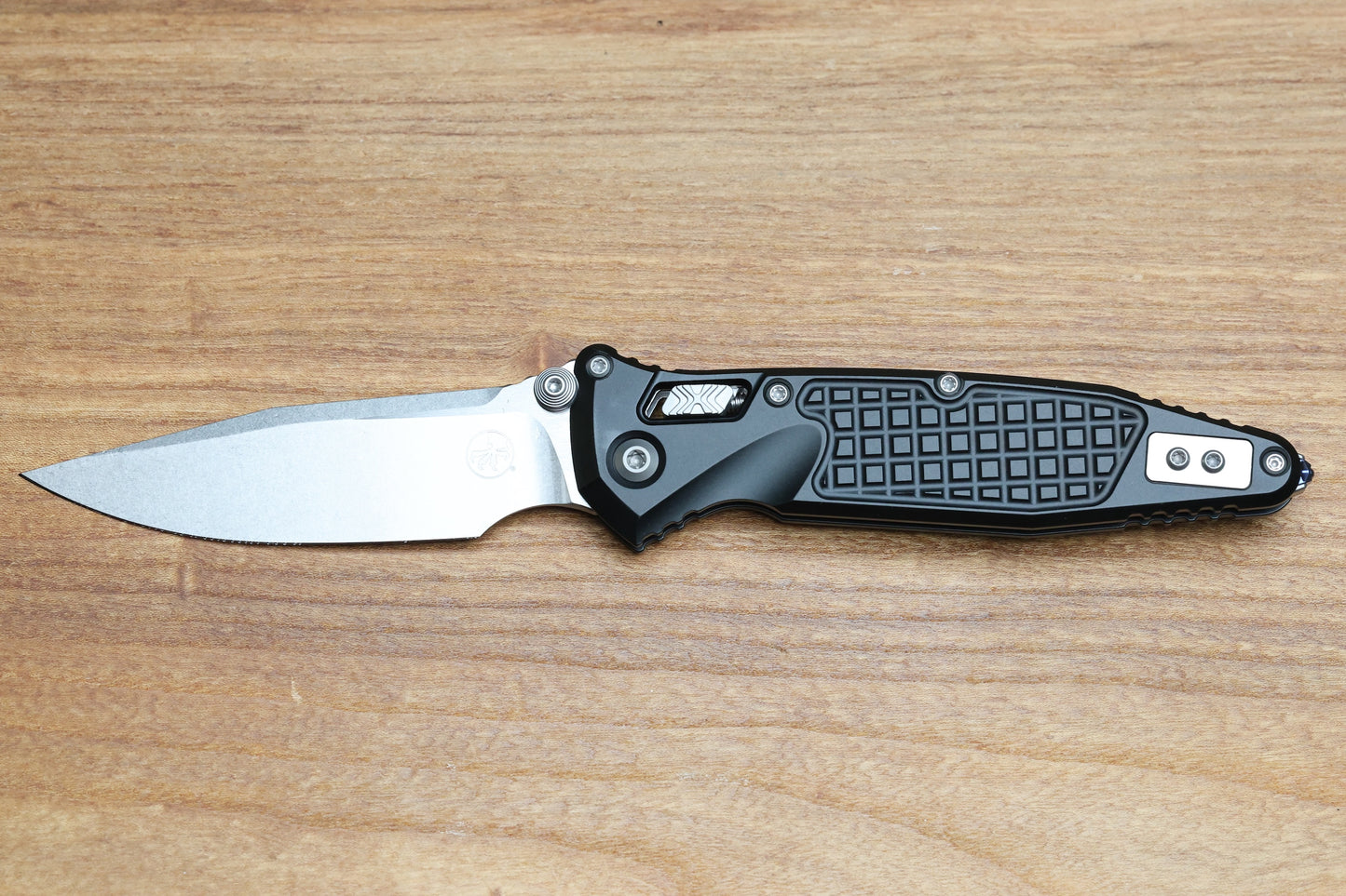 MICROTECH SOCOM RAM-LOK W/ ALUMINUM FRAG HANDLES & S/E STONEWASH M390MK 160RL-10FR