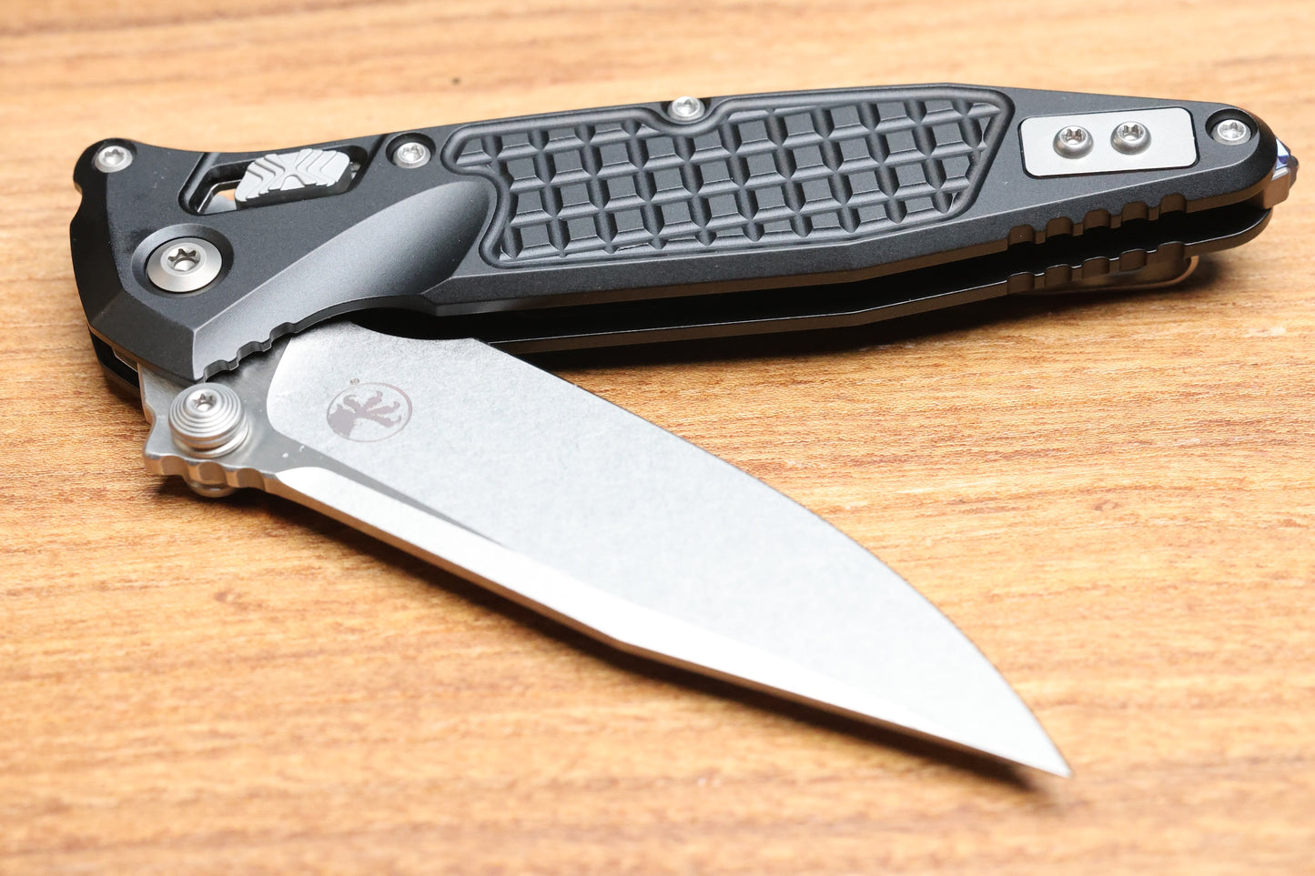 MICROTECH SOCOM RAM-LOK W/ ALUMINUM FRAG HANDLES & S/E STONEWASH M390MK 160RL-10FR