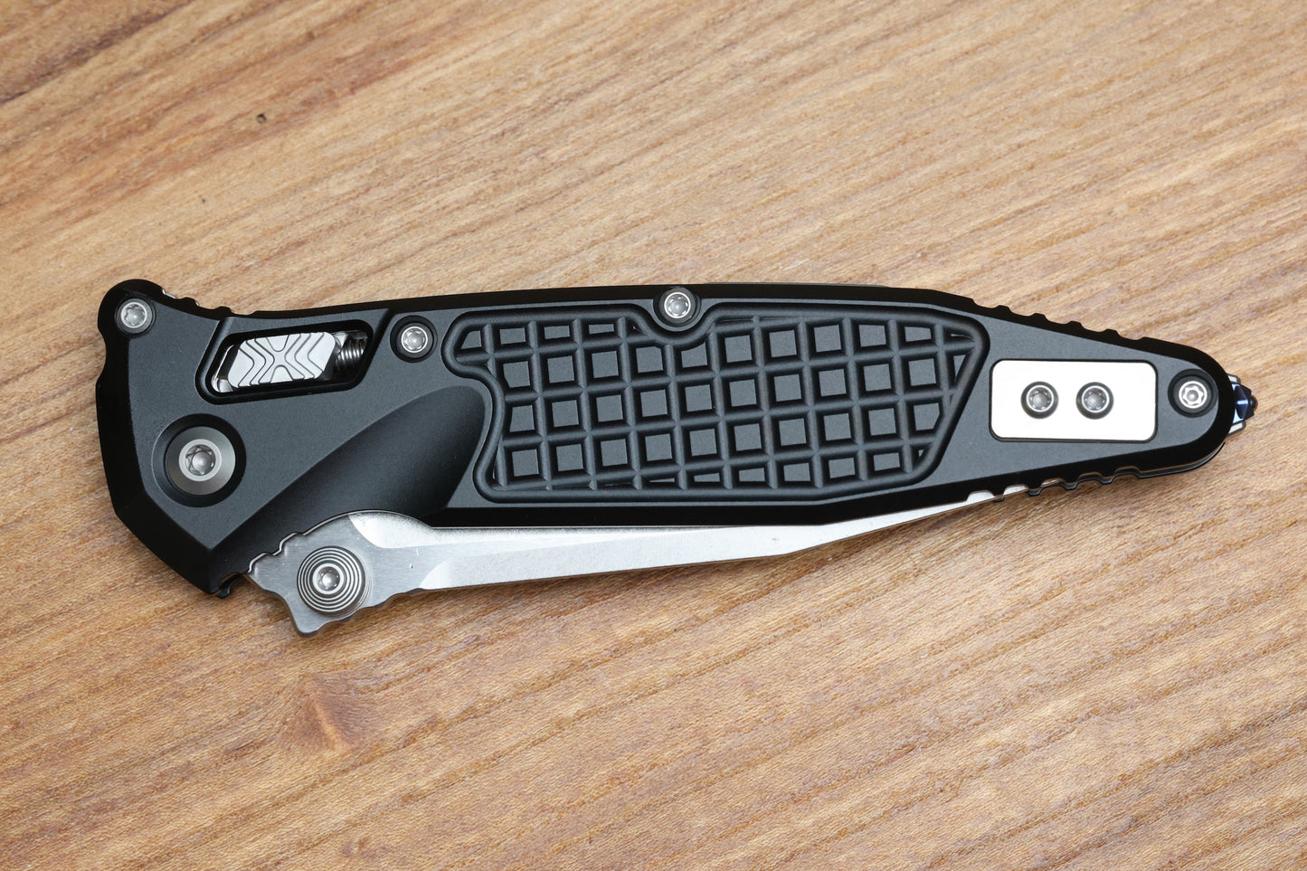 MICROTECH SOCOM RAM-LOK W/ ALUMINUM FRAG HANDLES & S/E STONEWASH M390MK 160RL-10FR