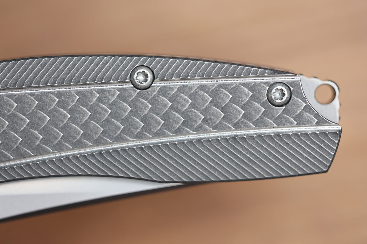 KODY EUTSLER INSET DUK DRAGONSCALE TITANIUM CPM154 BLADE (PREOWNED)