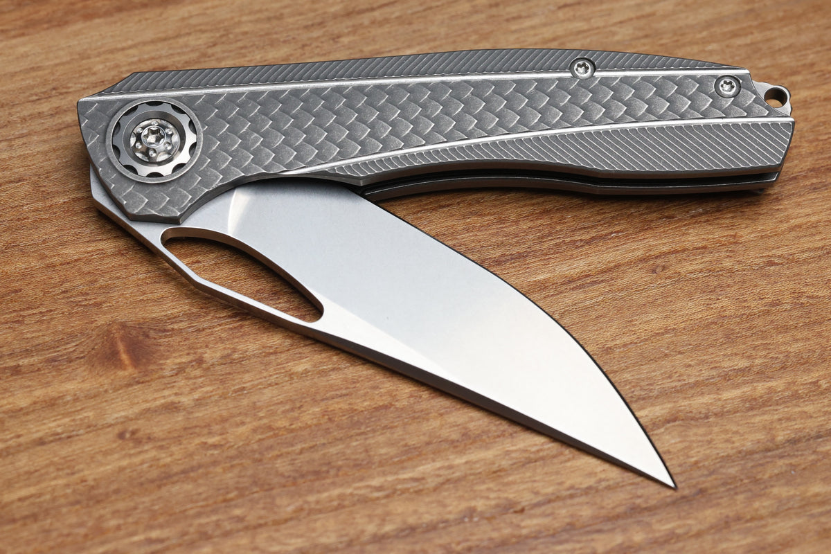 KODY EUTSLER INSET DUK DRAGONSCALE TITANIUM CPM154 BLADE (PREOWNED)