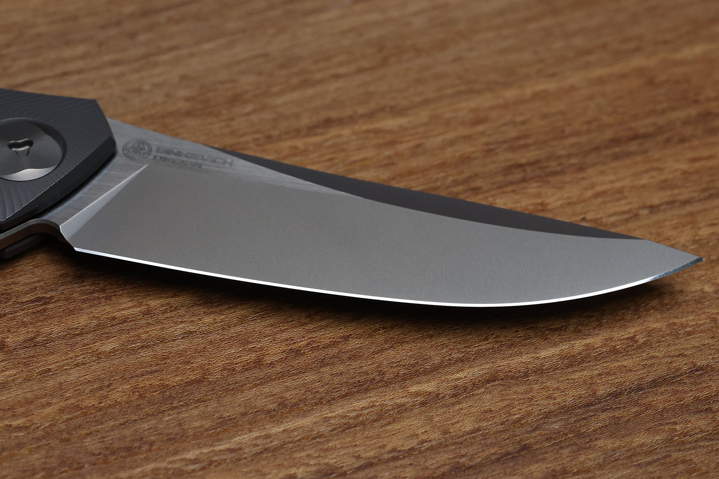 SHIROGOROV “LIMITED EDITION” SINKEVICH DESIGN BIO (DARK) – M398 BLADE – MRBS