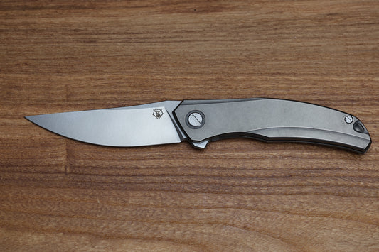 SHIROGOROV QUANTUM URSUS – TITANIUM HANDLE – CROMAX PM BLADE – MRBS