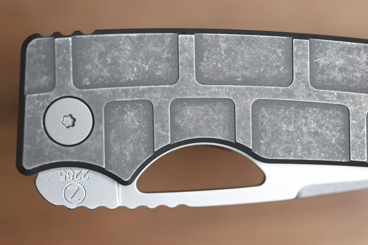 OZ MACHINE COMPANY ROOSEVELT MAG MILLED TITANIUM MAGNACUT BLADE #2285 (PREOWNED)
