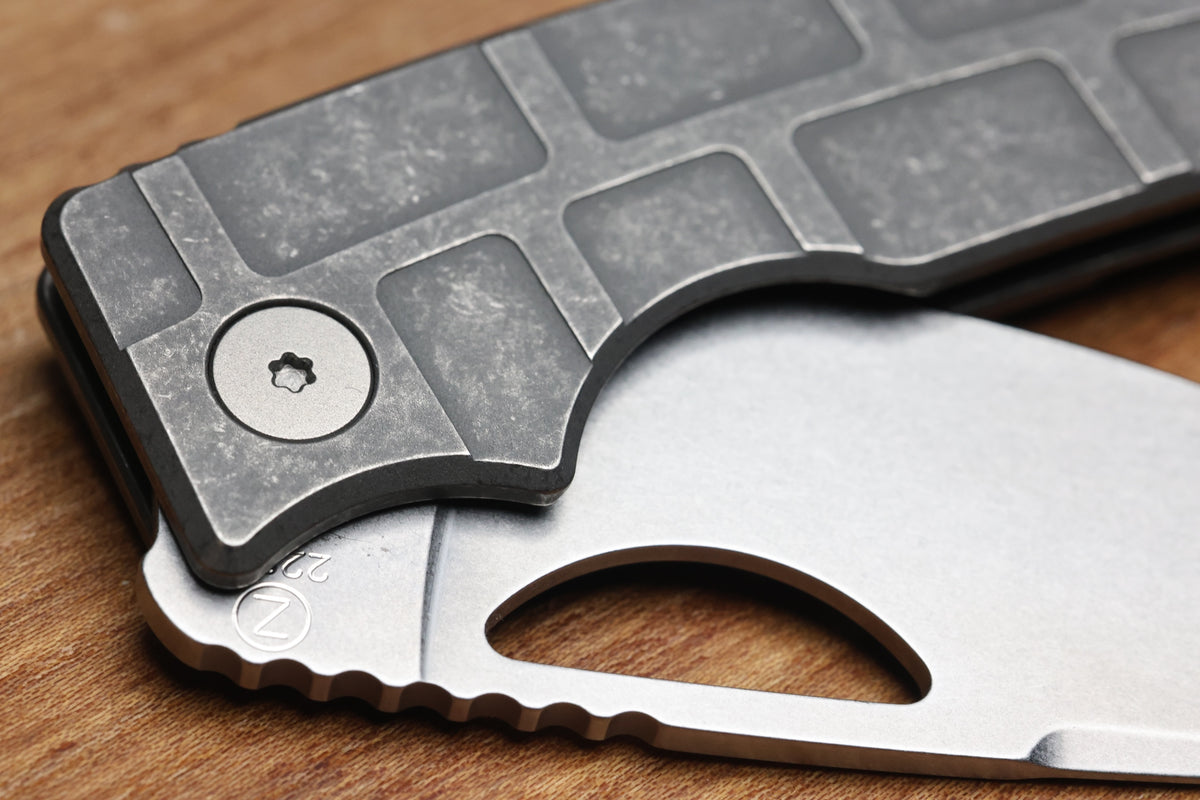 OZ MACHINE COMPANY ROOSEVELT MAG MILLED TITANIUM MAGNACUT BLADE #2285 (PREOWNED)