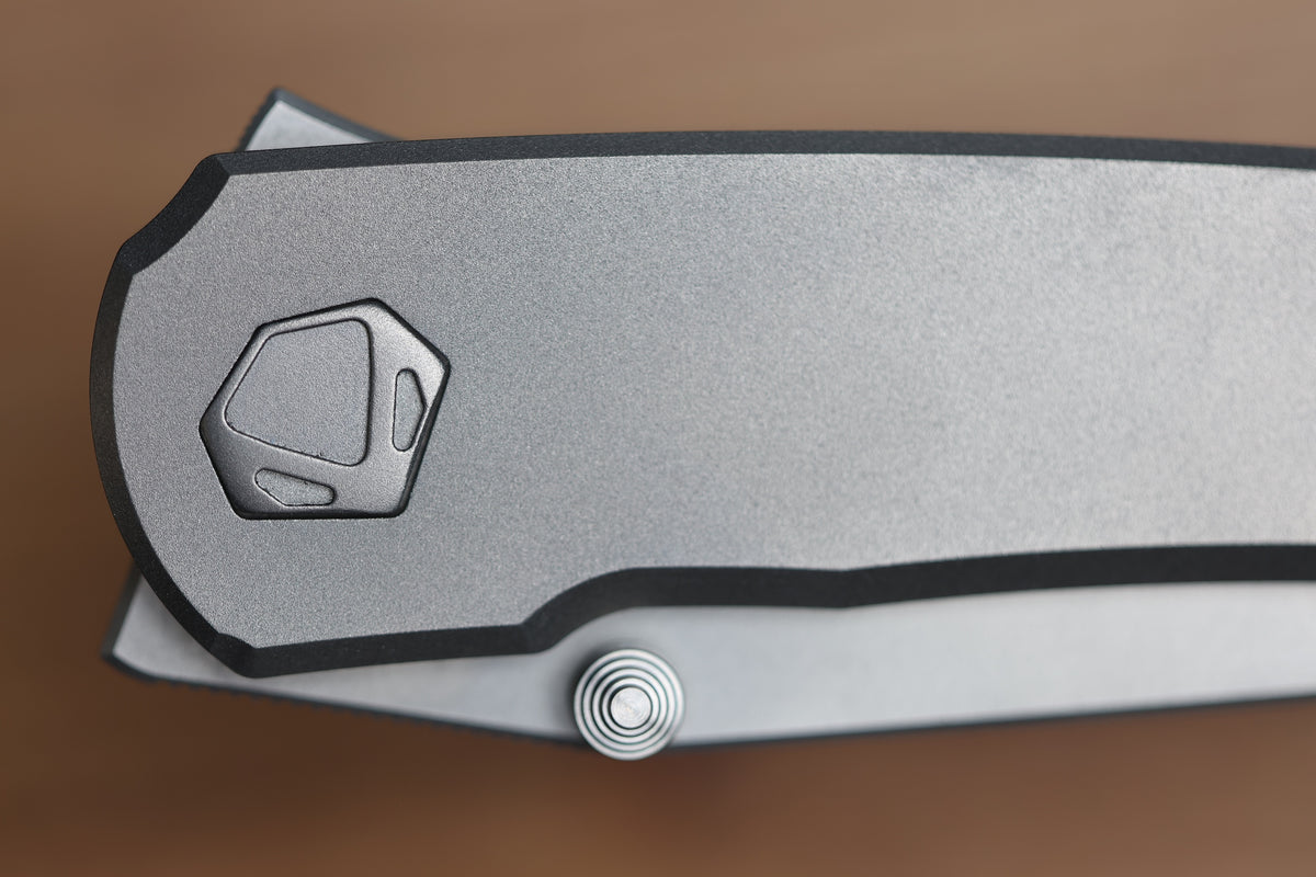 SHARKNIVCO WAKA V5 TITANIUM FRAME LOCK ZIRBLAST RWL34 BLADE
