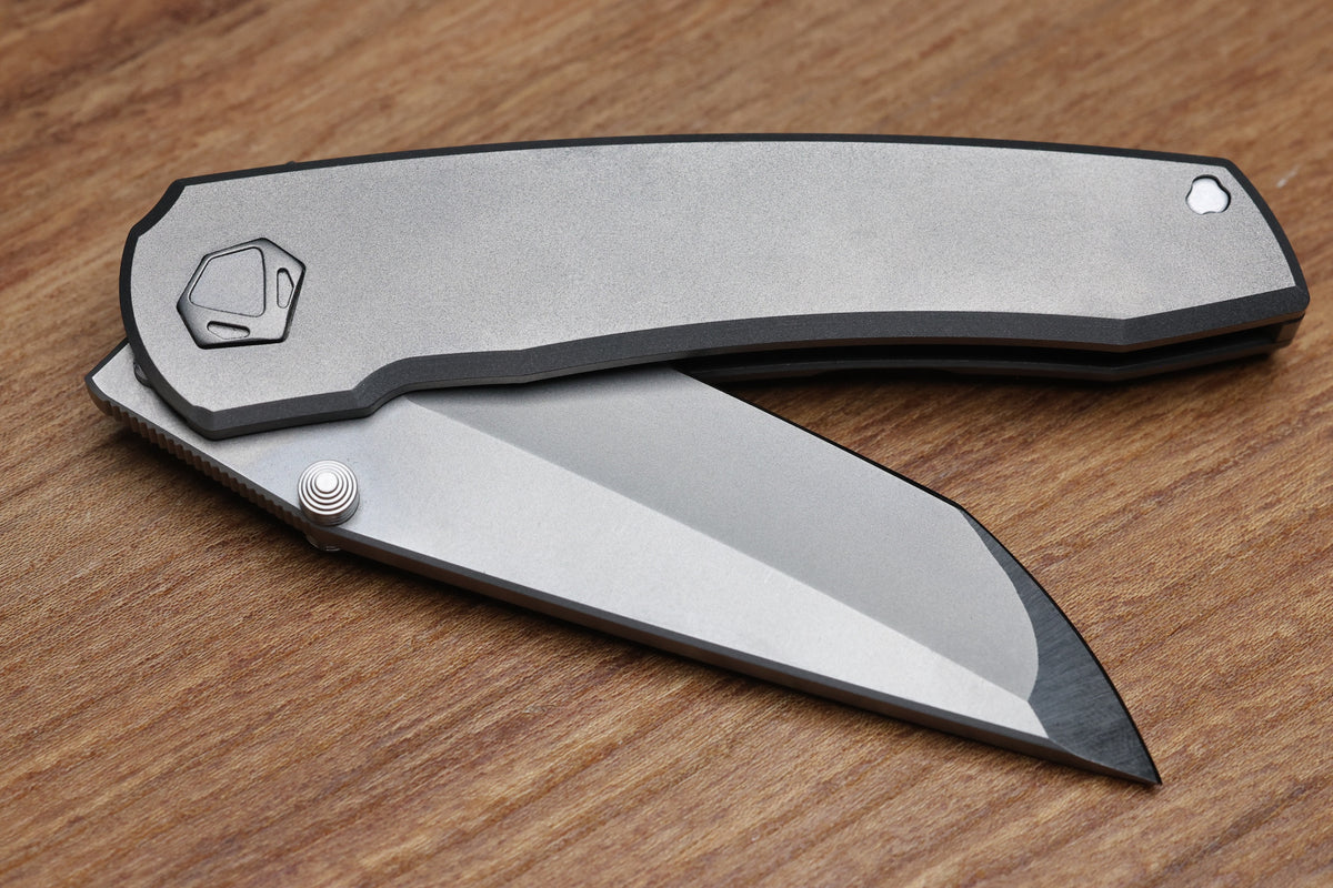SHARKNIVCO WAKA V5 TITANIUM FRAME LOCK ZIRBLAST RWL34 BLADE
