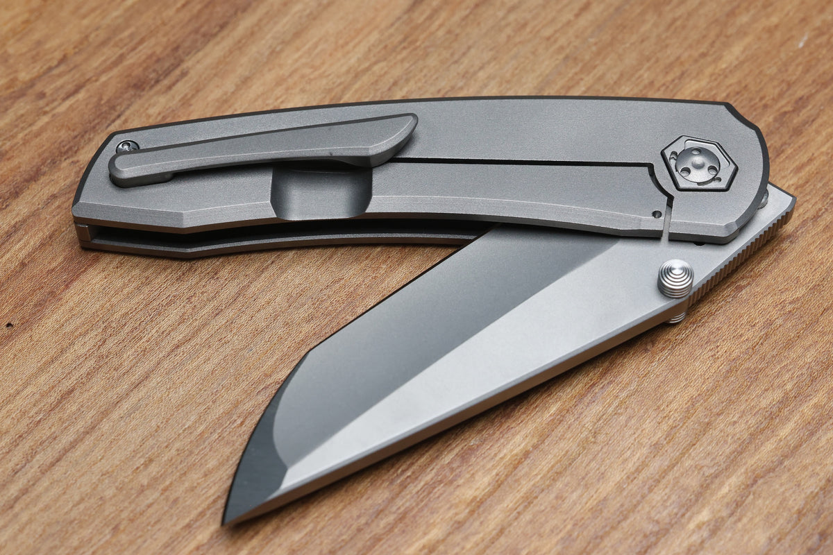 SHARKNIVCO WAKA V5 TITANIUM FRAME LOCK ZIRBLAST RWL34 BLADE