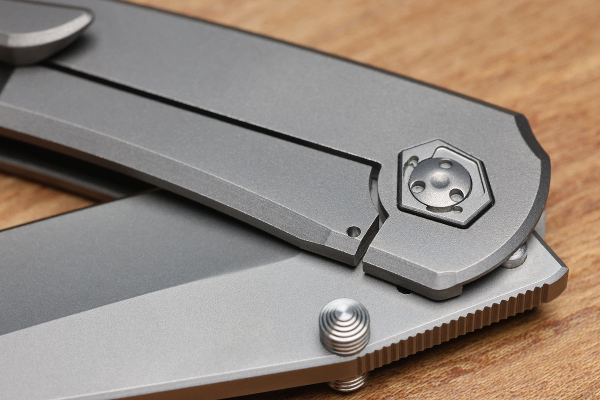 SHARKNIVCO WAKA V5 TITANIUM FRAME LOCK ZIRBLAST RWL34 BLADE