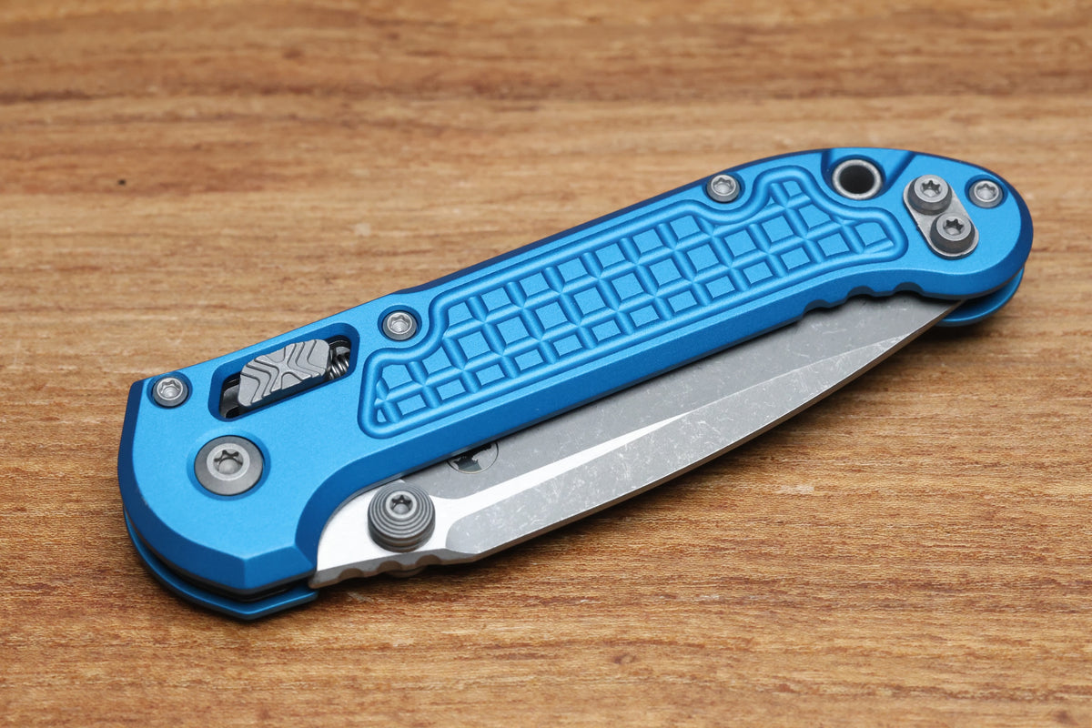 MICROTECH KNIVES LUDT RAM-LOK W/ BLUE FRAG HANDLE & APOCALYPTIC DROP POINT 1135RL-10APFRBL