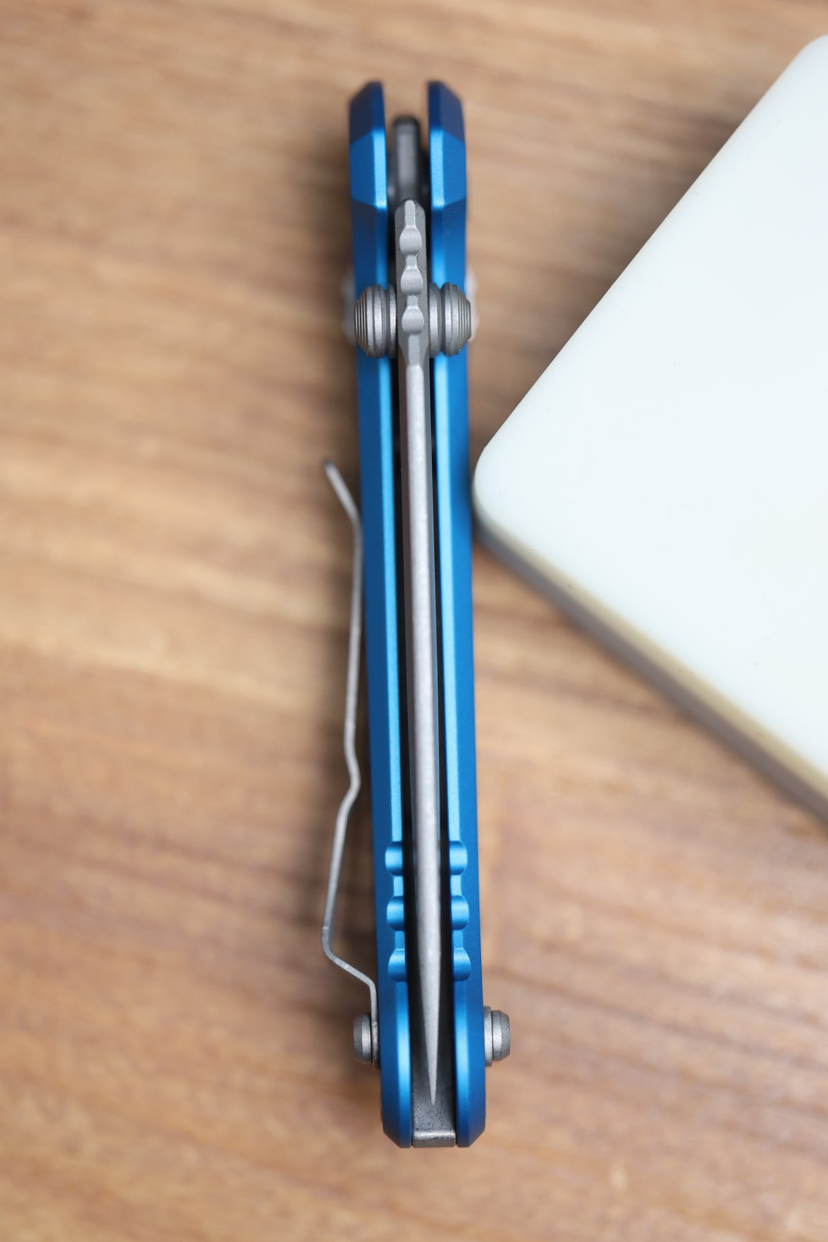 MICROTECH KNIVES LUDT RAM-LOK W/ BLUE FRAG HANDLE & APOCALYPTIC DROP POINT 1135RL-10APFRBL
