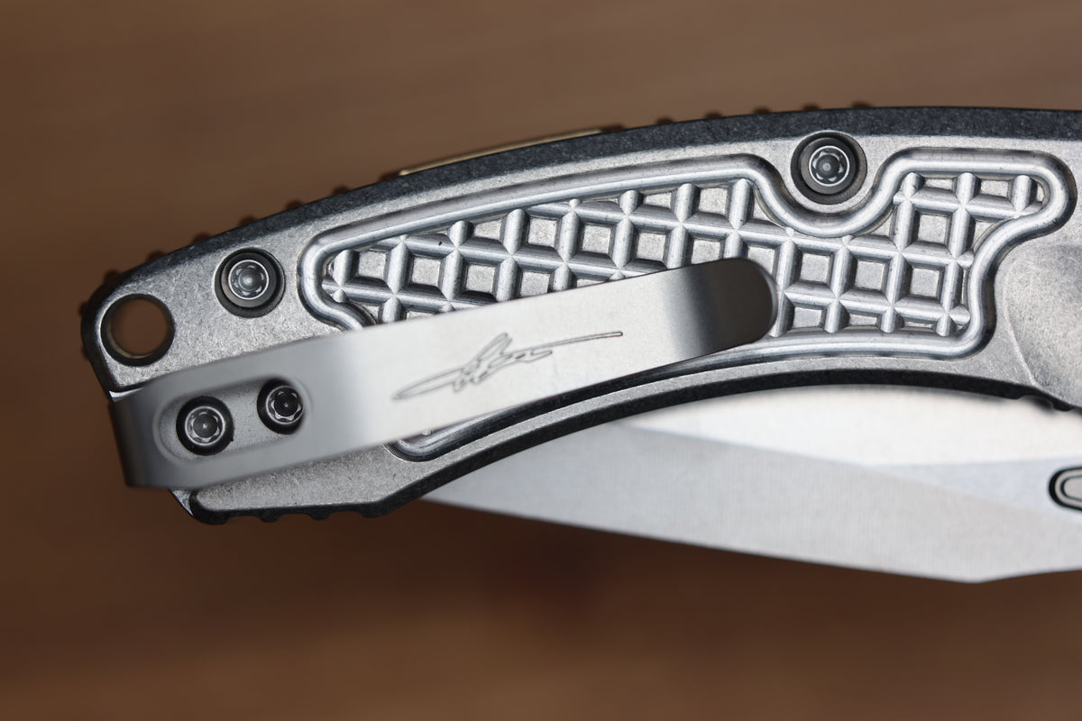 MICROTECH AMPHIBIAN MINI RAM LOK STONEWASH TITANIUM FRAG & STONEWASH M390MK W/ BRONZE ACCENTS 137MRL-10FRMS1