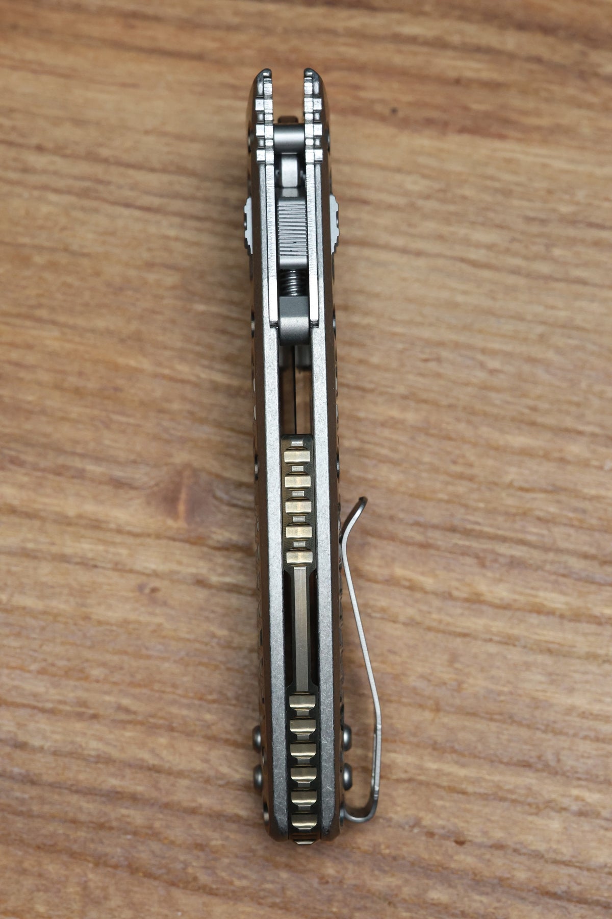 MICROTECH AMPHIBIAN MINI RAM LOK STONEWASH TITANIUM FRAG & STONEWASH M390MK W/ BRONZE ACCENTS 137MRL-10FRMS1