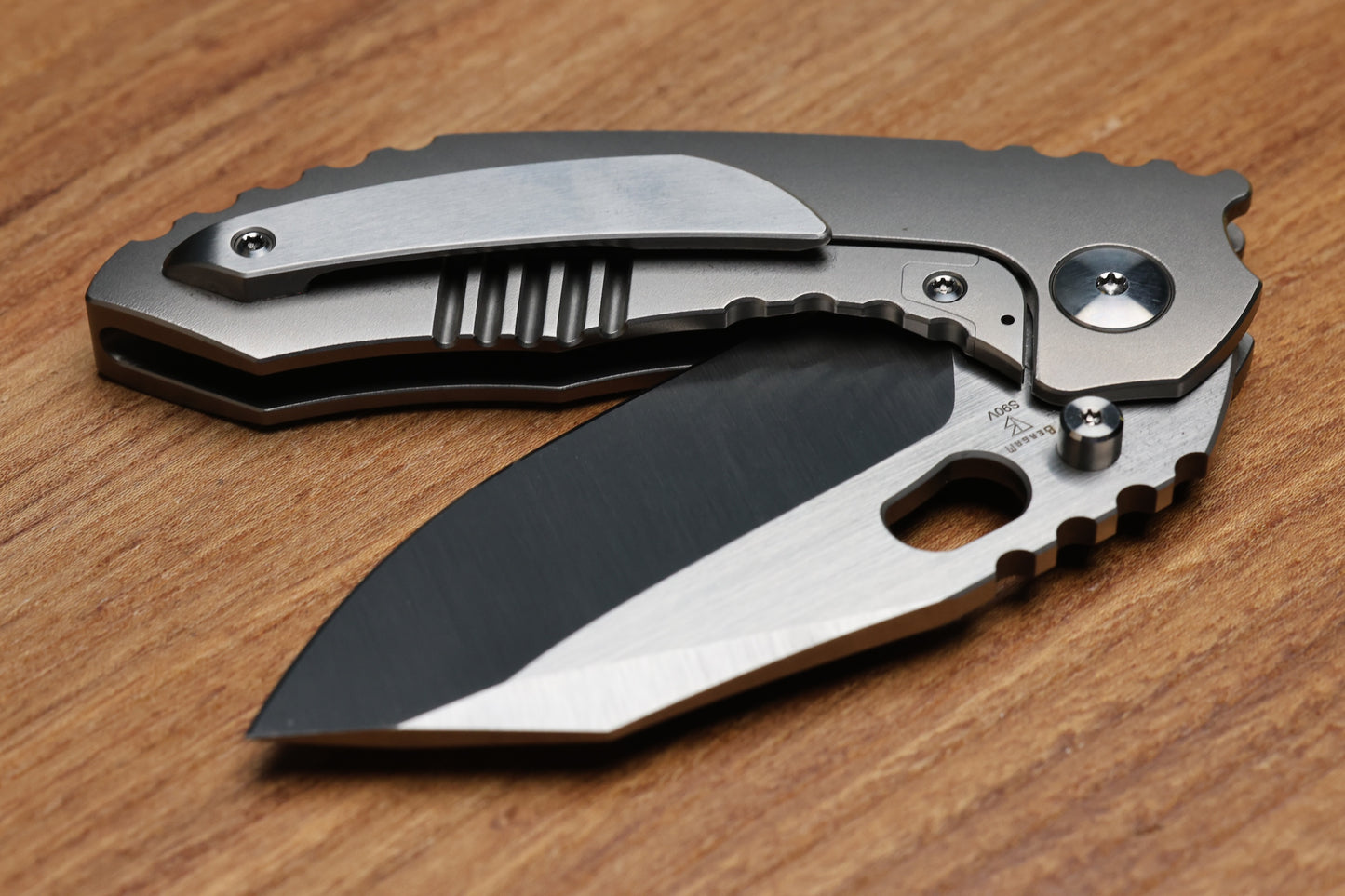 DALIBOR BERGAM DRACO W/ TITANIUM INTEGRAL HANDLE & SATIN S90V