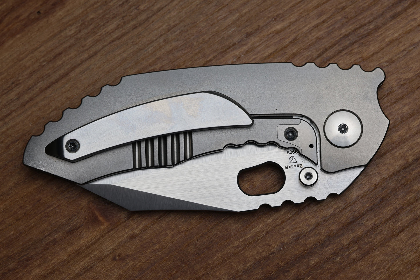 DALIBOR BERGAM DRACO W/ TITANIUM INTEGRAL HANDLE & SATIN S90V