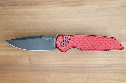 PRO-TECH TR-3 INTEGRITY MANUAL RED ALUMINUM RELIC HANDLES W/ DLC MAGNACUT INT1106-REPTILE RED