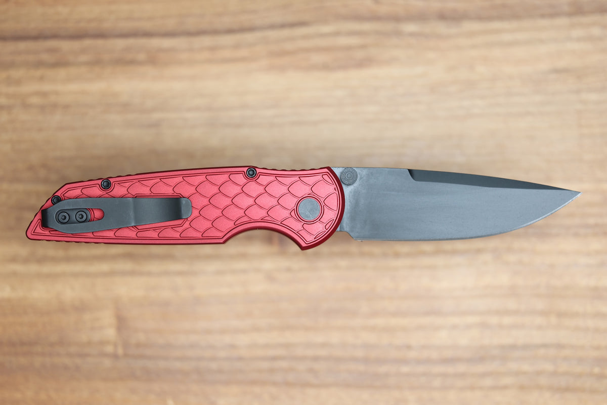 PRO-TECH TR-3 INTEGRITY MANUAL RED ALUMINUM RELIC HANDLES W/ DLC MAGNACUT INT1106-REPTILE RED