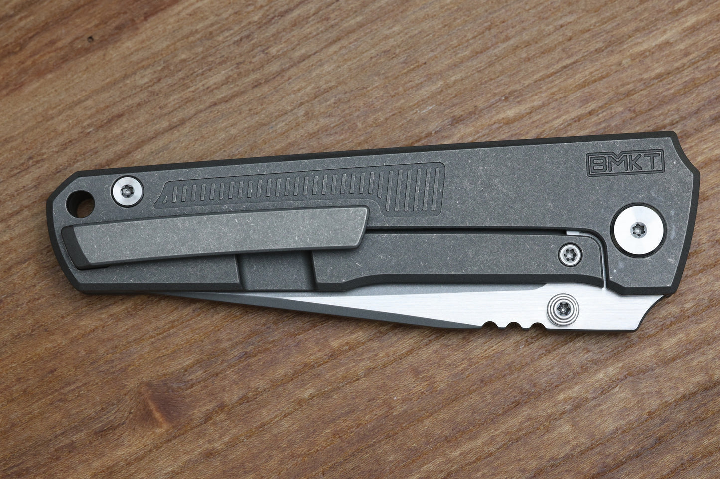 BMKT EXPLORER NF SPEC 1 - MILLED PATTERN TITANIUM  HANDLE WITH S90V BLADE