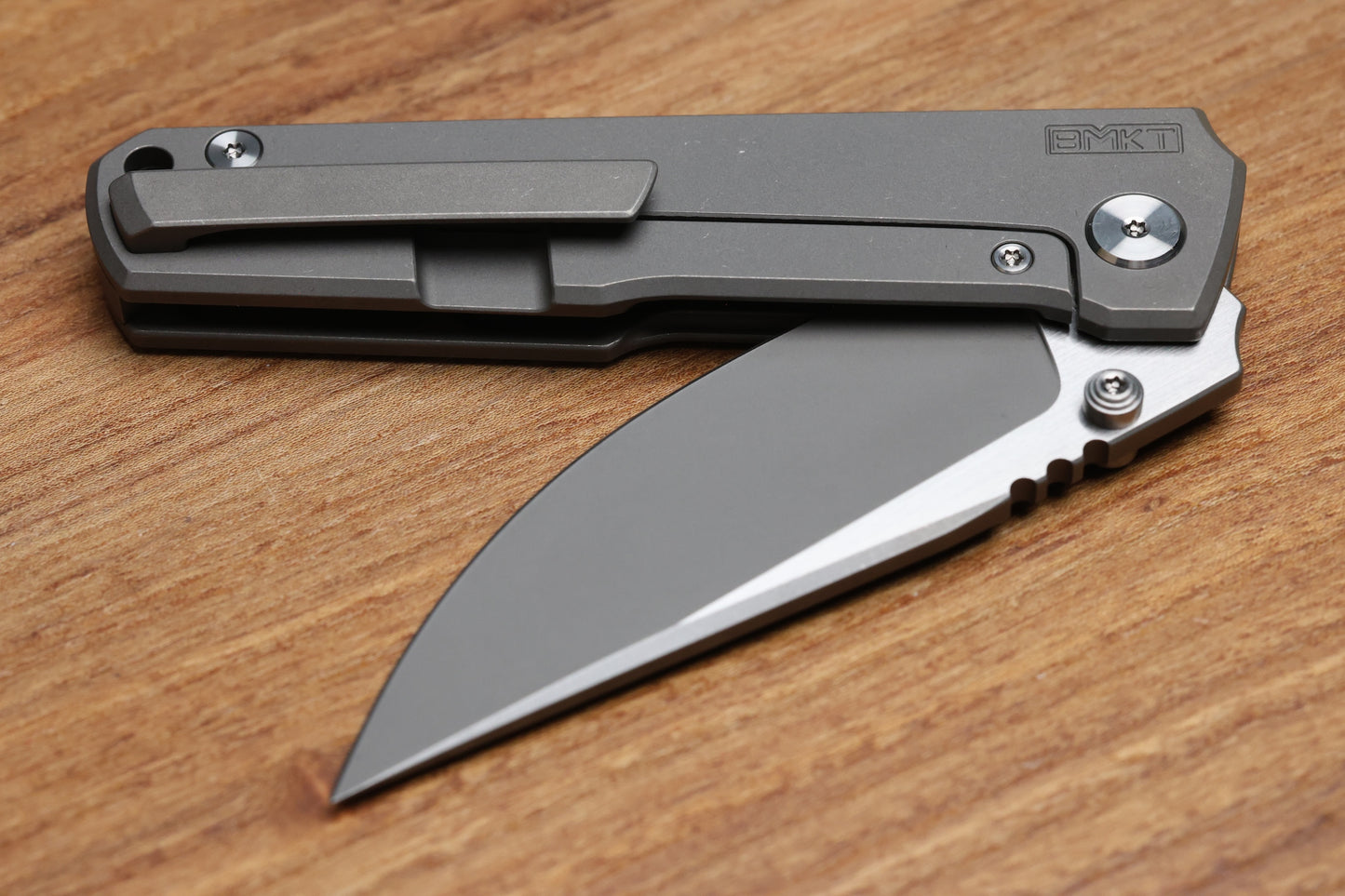 BMKT EXPLORER NF SPEC 1 - STONEWASHED TITANIUM HANDLE WITH S90V BLADE
