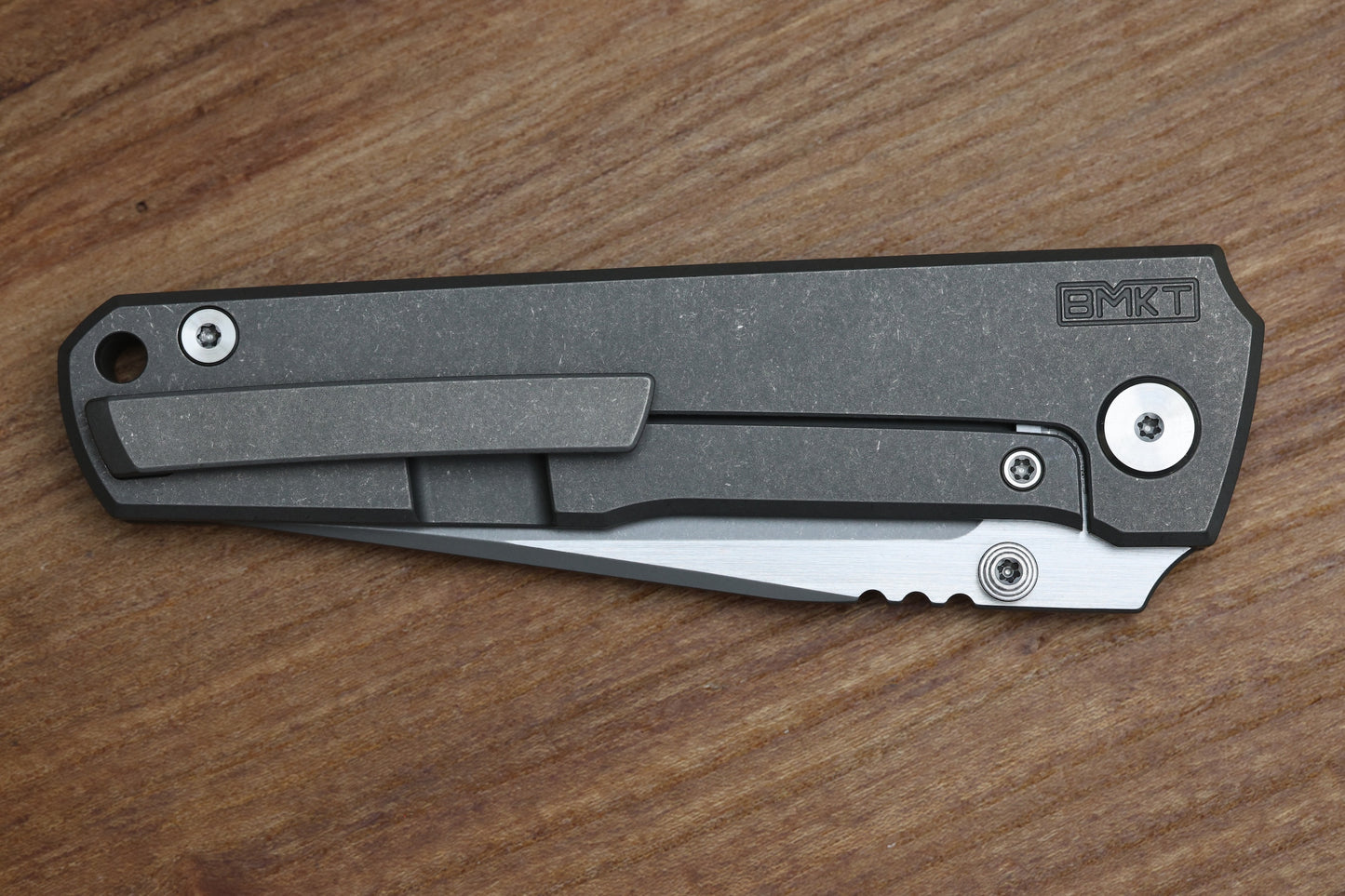 BMKT EXPLORER NF SPEC 1 - STONEWASHED TITANIUM HANDLE WITH S90V BLADE