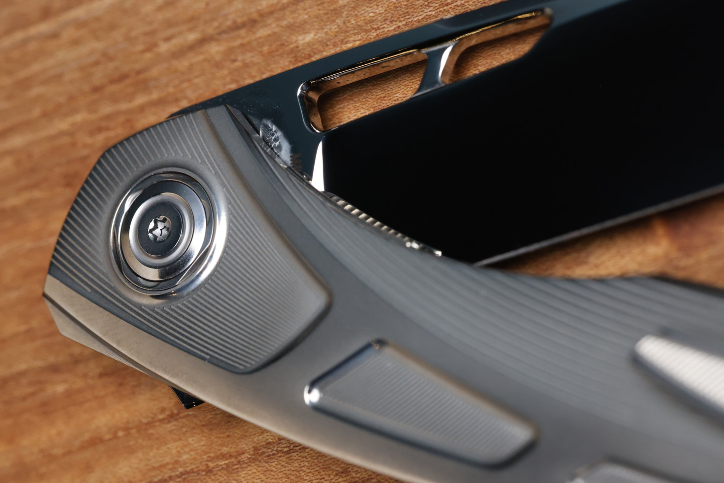 CUSTOM KNIFE FACTORY SUKHOI-5 POLISHED TITANIUM HANDLES W/ CRYSTAL TI BACKSPACER & MIRROR M398