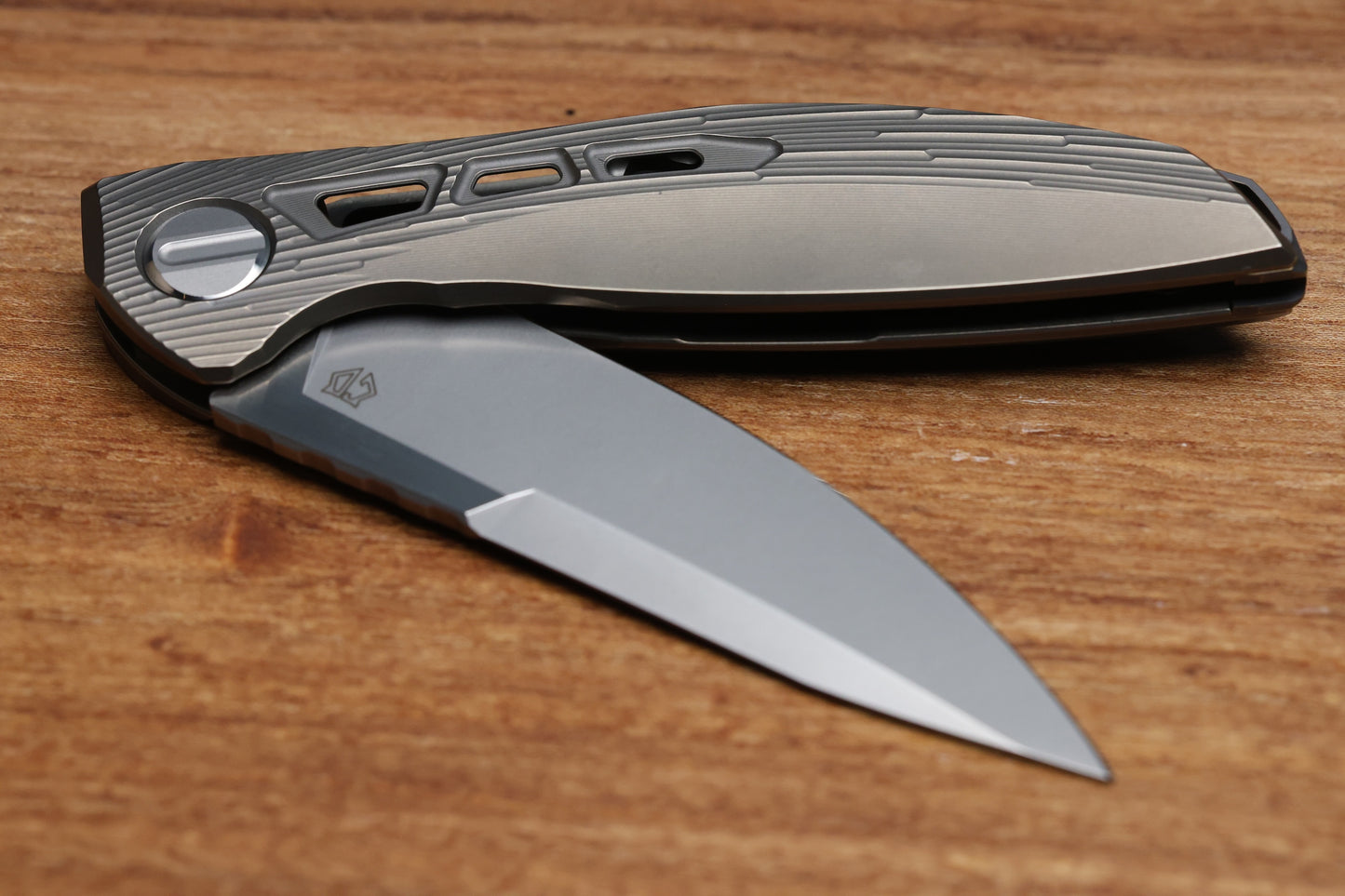 SHIROGOROV NEONIX CUSTOM DIVISION - M398 BLADE - TITANIUM HANDLE - SRRBS