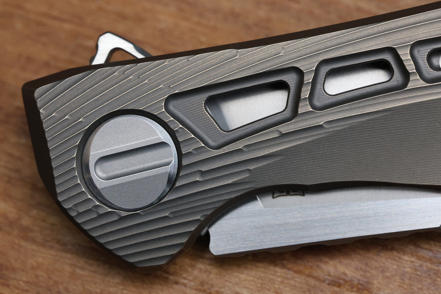 SHIROGOROV NEONIX CUSTOM DIVISION - M398 BLADE - TITANIUM HANDLE - SRRBS