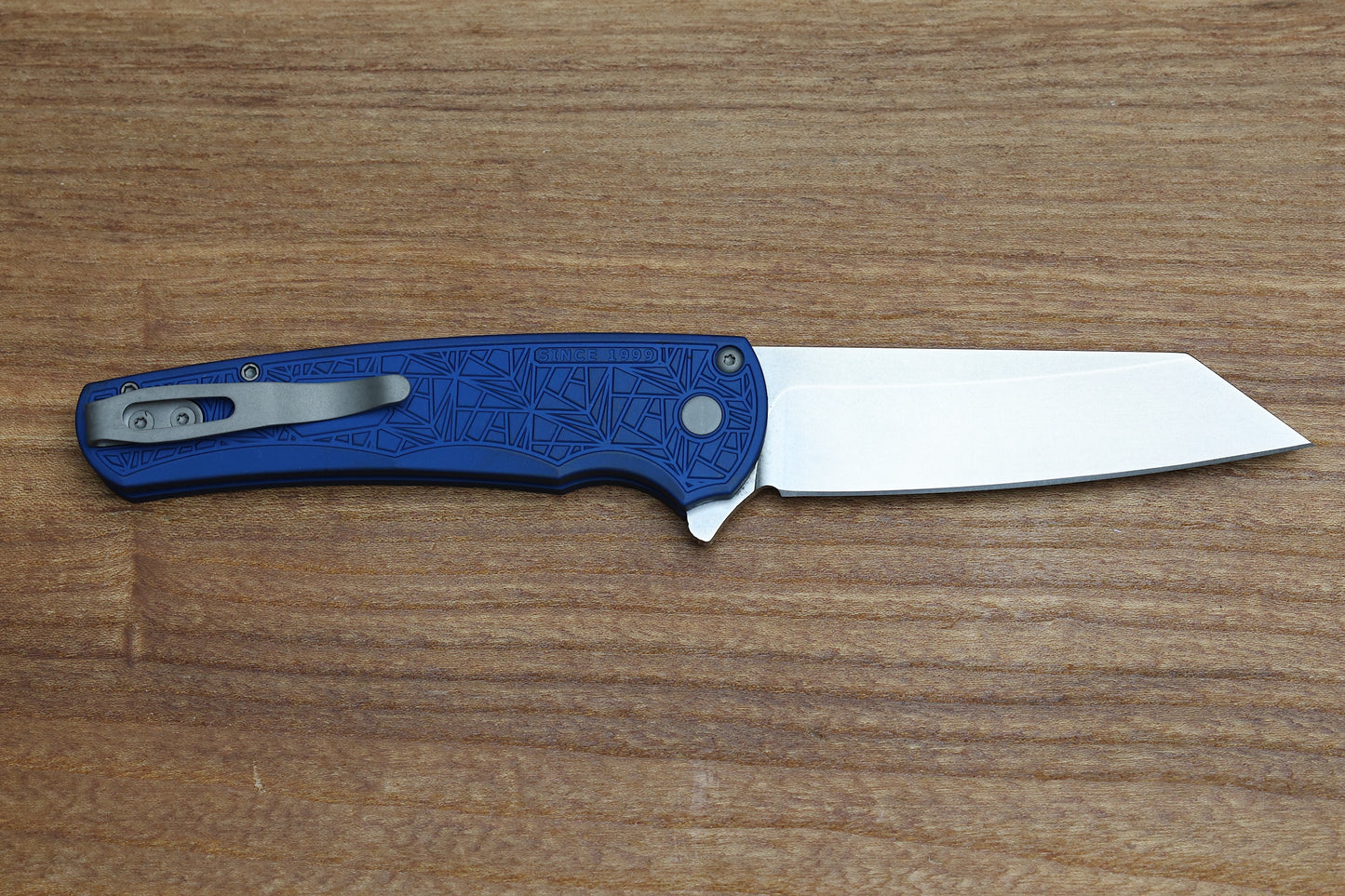 PRO-TECH MALIBU BLUE NEXUS HANDLE & STONEWASH MAGNACUT REVERSE TANTO BLADE 5405-BLUE NEXUS