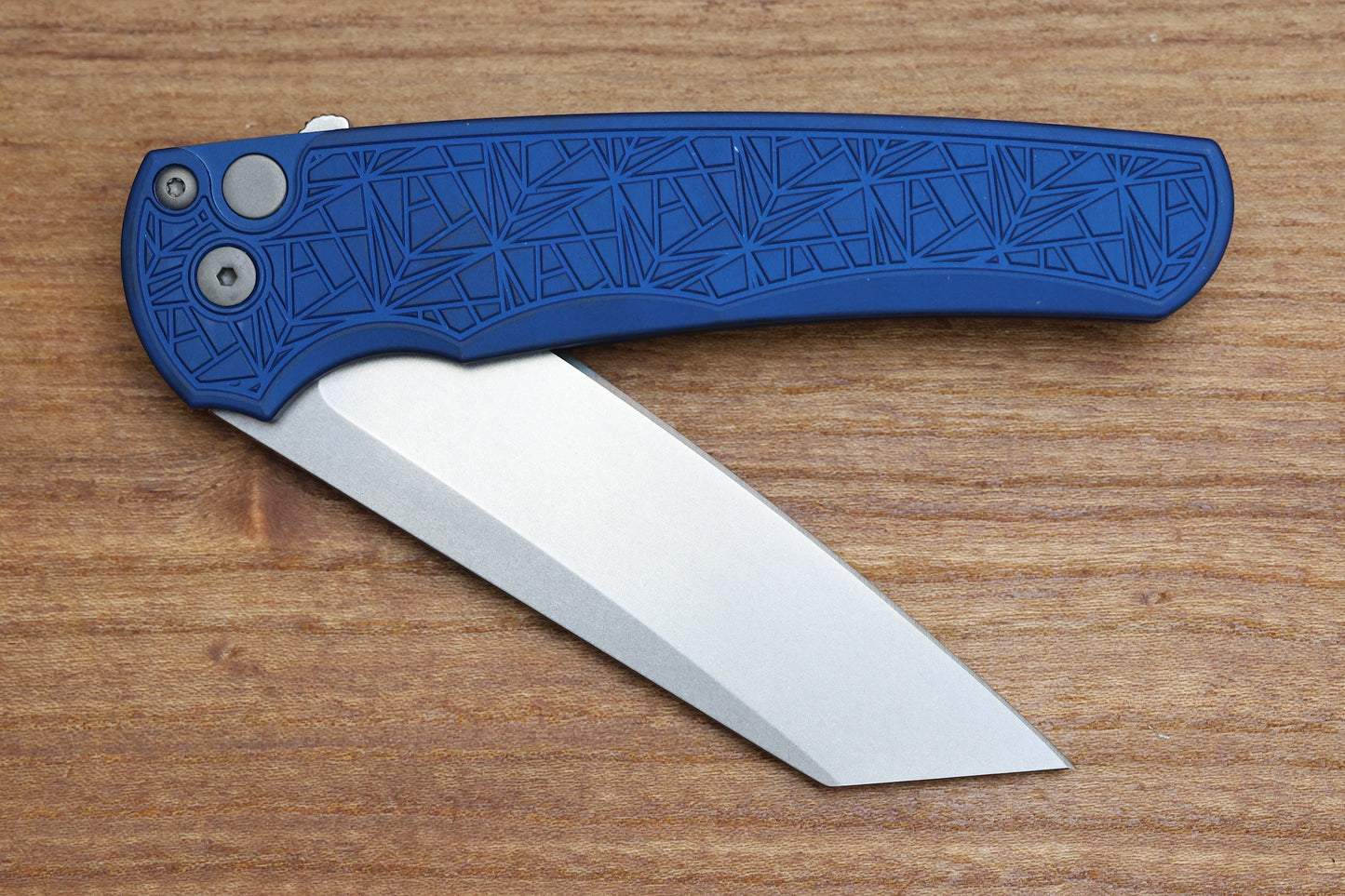 PRO-TECH MALIBU BLUE NEXUS HANDLE & STONEWASH MAGNACUT REVERSE TANTO BLADE 5405-BLUE NEXUS