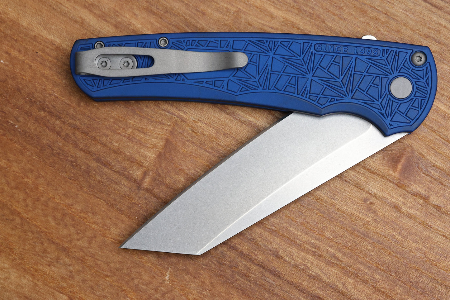 PRO-TECH MALIBU BLUE NEXUS HANDLE & STONEWASH MAGNACUT REVERSE TANTO BLADE 5405-BLUE NEXUS