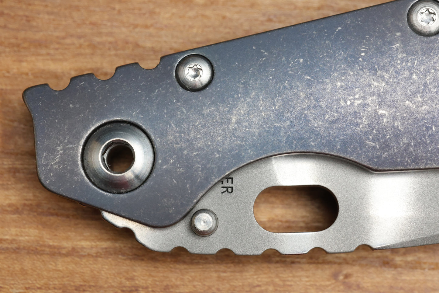 STRIDER KNIVES SMF CC TIGER STRIPE 20CV SPEARPOINT