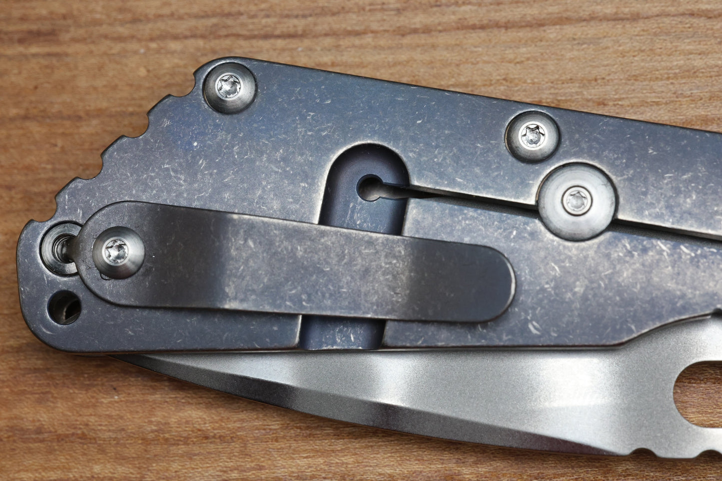STRIDER KNIVES SMF CC TIGER STRIPE 20CV SPEARPOINT