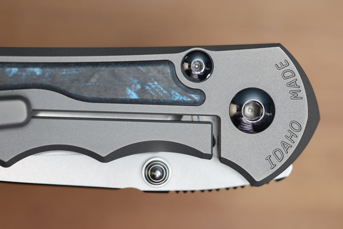 CHRIS REEVE LARGE INKOSI - OCEAN BLUE CARBOTI INLAY - DROP POINT CPM MAGNACUT BLADE - MIM CLIP - R1 INVITATIONAL 2026