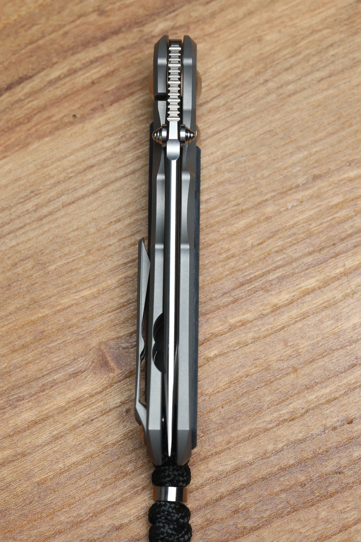 CHRIS REEVE LARGE INKOSI - OCEAN BLUE CARBOTI INLAY - DROP POINT CPM MAGNACUT BLADE - MIM CLIP - R1 INVITATIONAL 2026