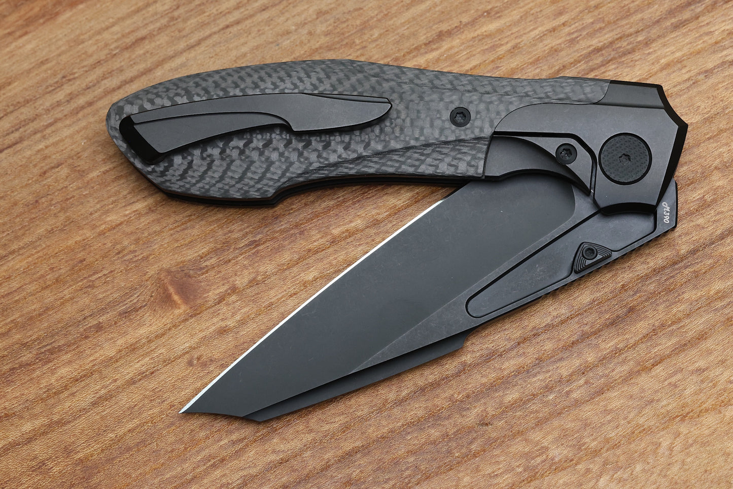 NULL KNIVES VOODOO - BLACK PVD/LIGHT STONEWASH TI/WEAVE CARBON FIBER HANDLE - BLACK PVD/LIGHT STONEWASH M390 BLADE