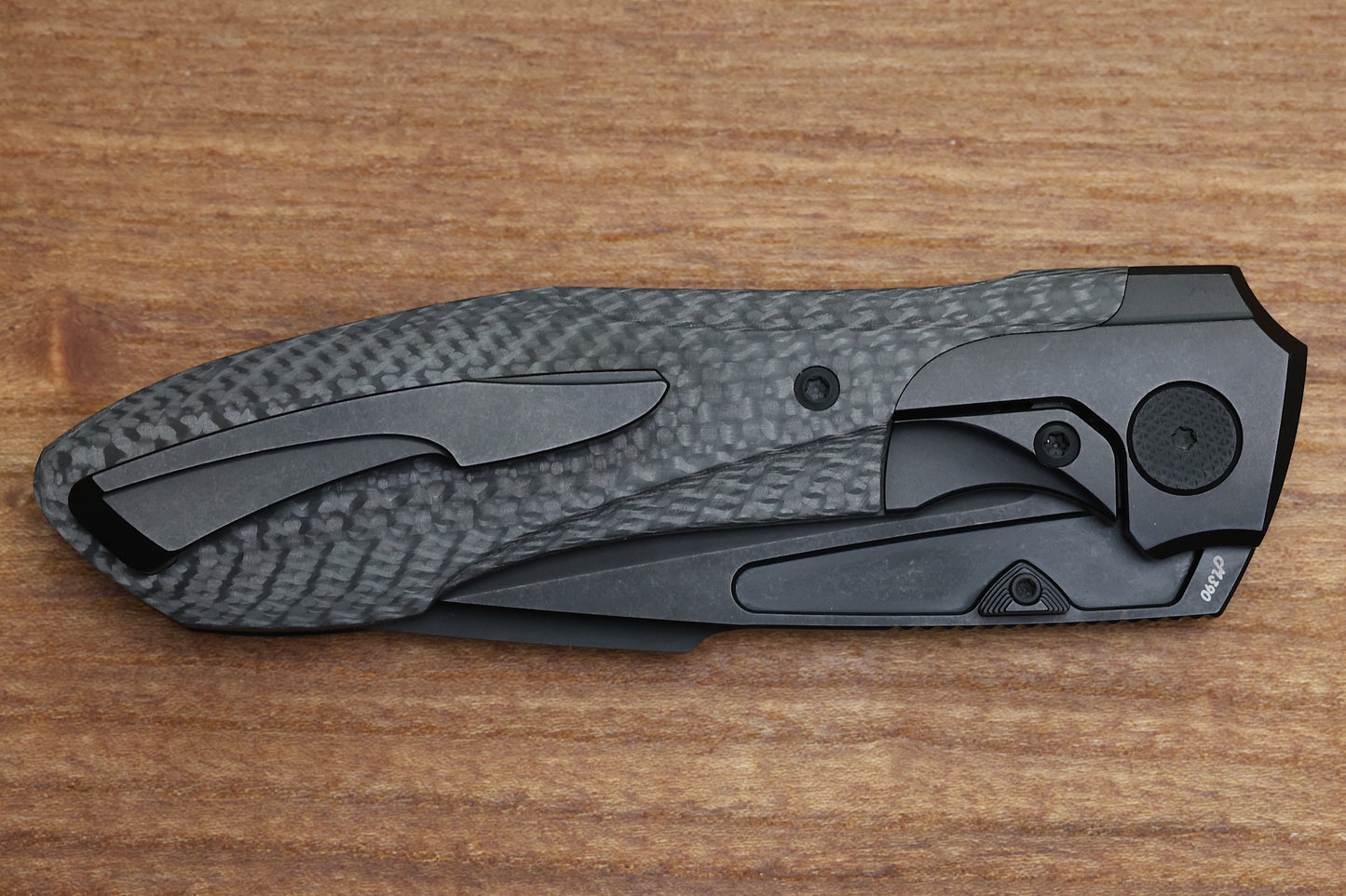 NULL KNIVES VOODOO - BLACK PVD/LIGHT STONEWASH TI/WEAVE CARBON FIBER HANDLE - BLACK PVD/LIGHT STONEWASH M390 BLADE