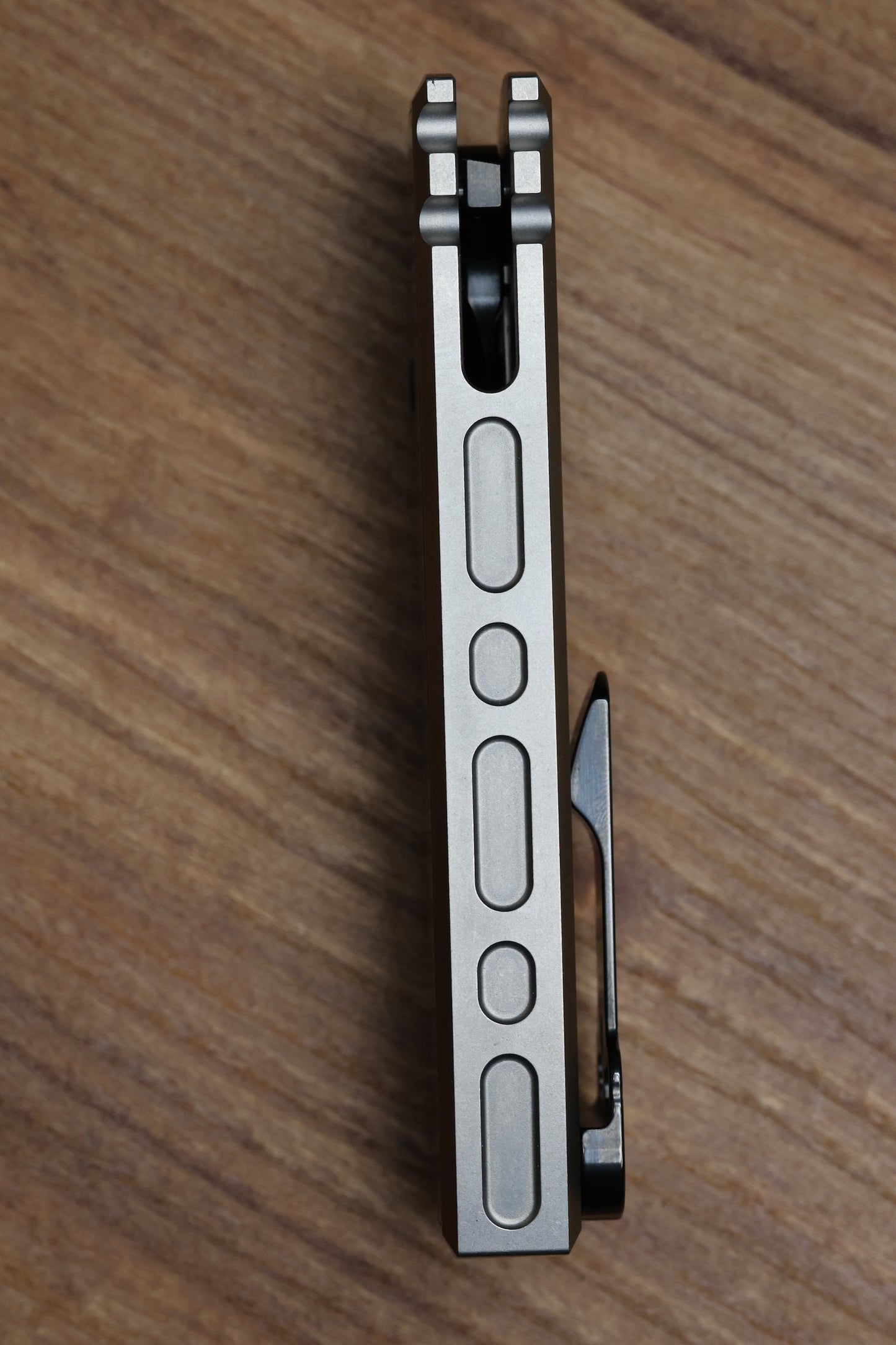 CHAVES KNIVES REDENCION 229 BRIGHT STONEWASH DLC W/ TITANIUM INTEGRAL HANDLE W/ MAGNETIC TI INLAYS & DROP POINT M390