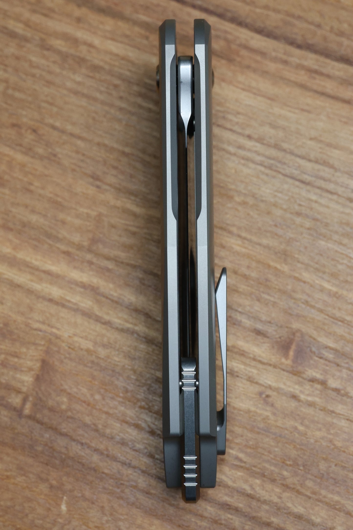 KOENIG KNIVES ARIUS - NON FLIPPER - SMOOTH TITANIUM HANDLE - SILVER HARDWARE - BURNISHED W/ POLISHED FLATS M390 BLADE