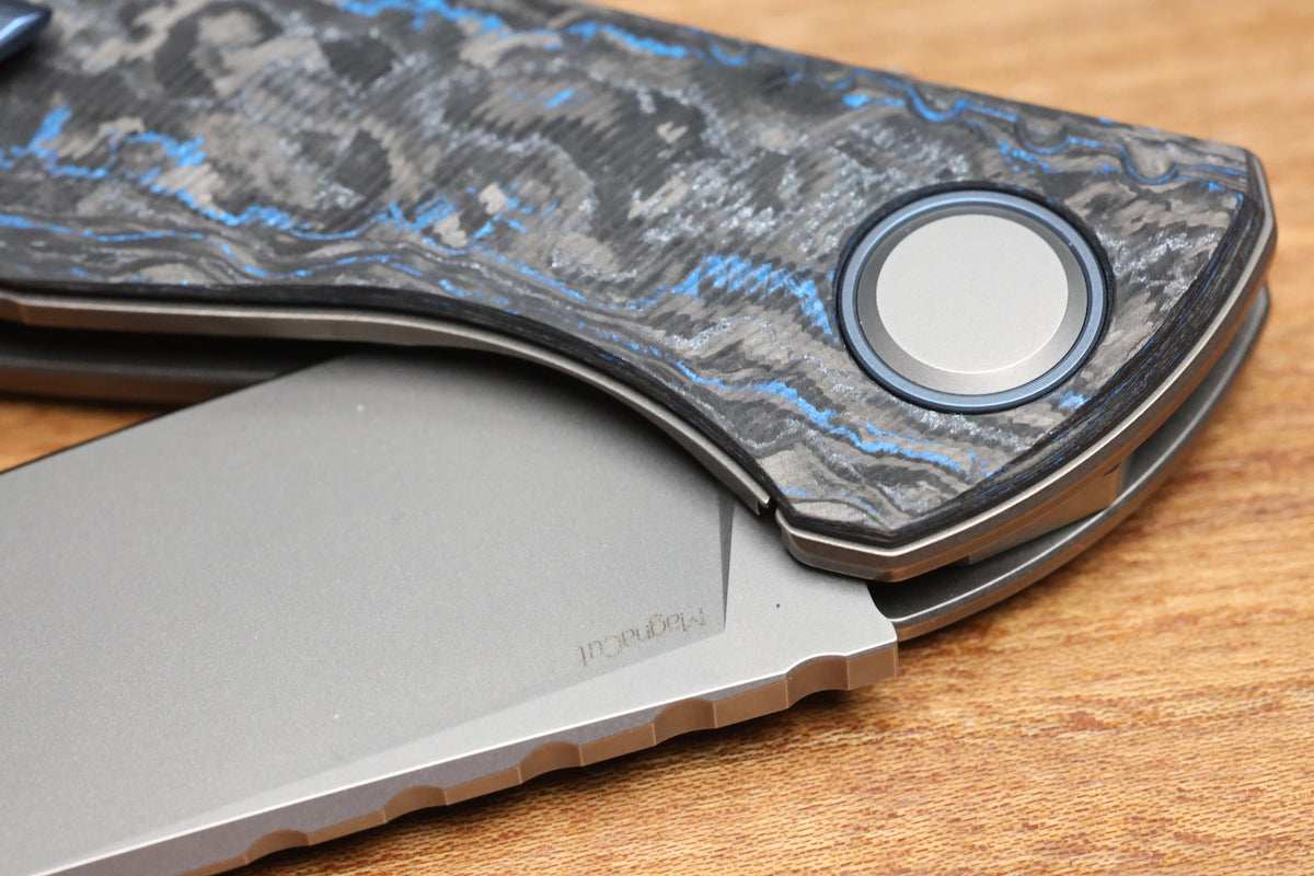 SHIROGOROV F3 FB - SPECIAL EDITION - 2025 - "GLACIER" TECHNOCARBO HANDLE - MAGNACUT BLADE - MRBS (PREOWNED)